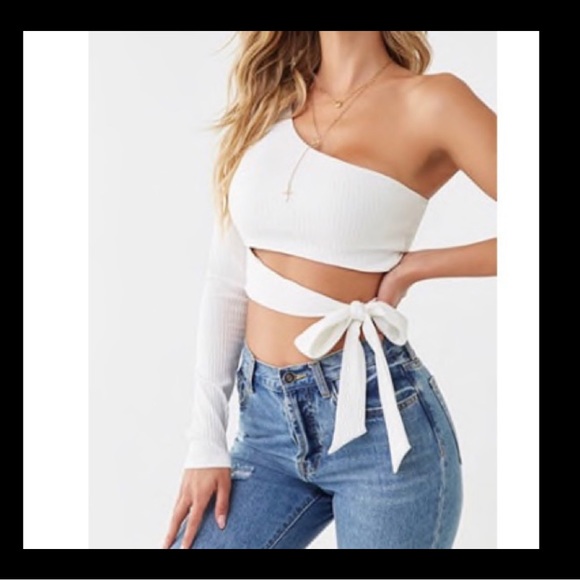 Better Be One Shoulder Tie Side Crop Top. Purple - Picture 5 of 9